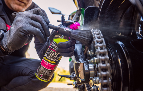 Motocross : les bons réflexes après une sortie tout-terrain