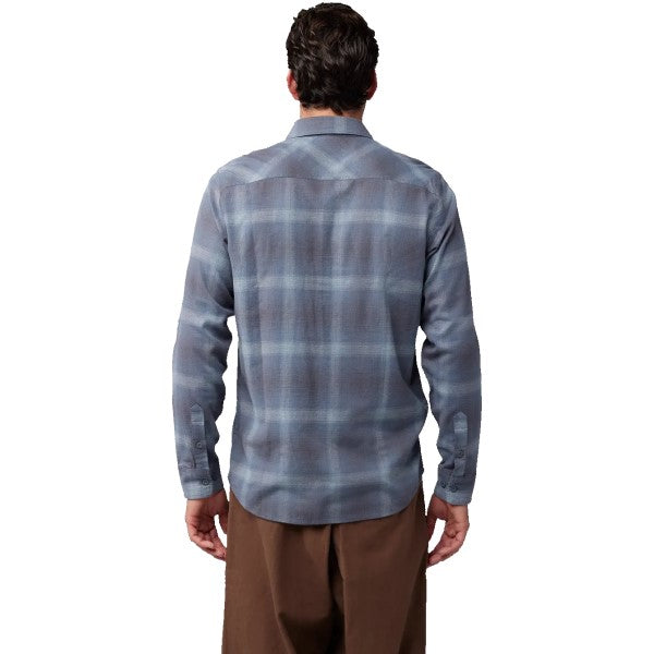 Chemise Survivalist Flanelle Fox bleu foncé, essayage de dos