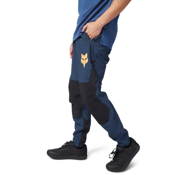 Pantalon de Vélo Defend Taunt Fox Bleu Coté Gauche