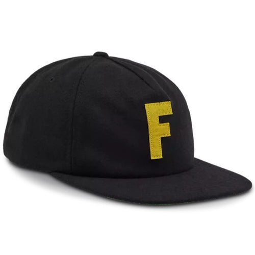 Casquette Big F Fox noir, de face
