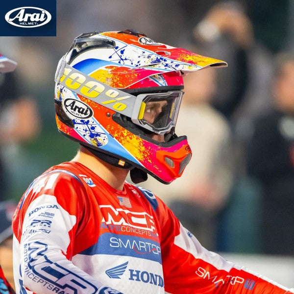 Casque de Motocross Arai VX-PRO4 Graphique Bleu/Blanc/Rouge incliné de droite Race