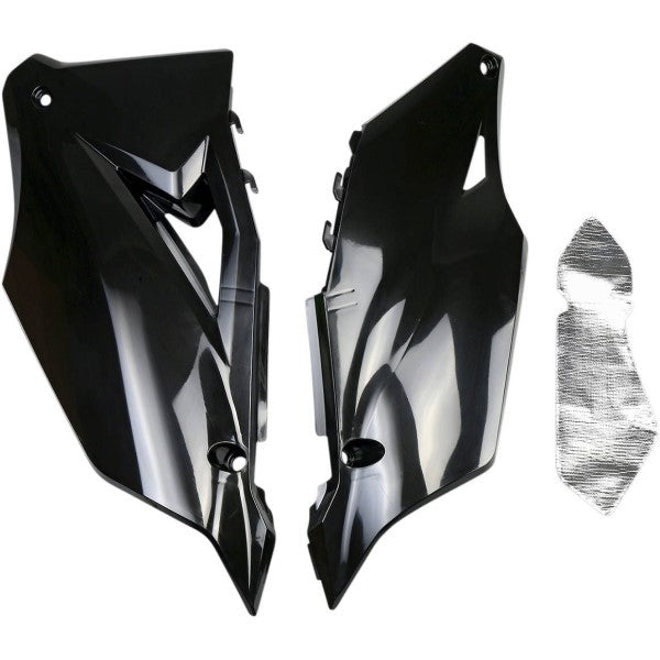 Panneaux Latéraux de Plastique de Rechange pour Kawasaki||Replacement Plastic Side Panels for Kawasaki