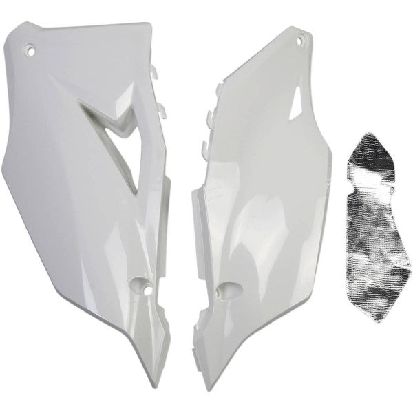 Panneaux Latéraux de Plastique de Rechange pour Kawasaki||Replacement Plastic Side Panels for Kawasaki