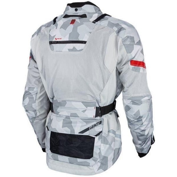 Manteau de Moto Adv Flowtour 7.5 Leatt Camo/Gris incliné de dos à gauche