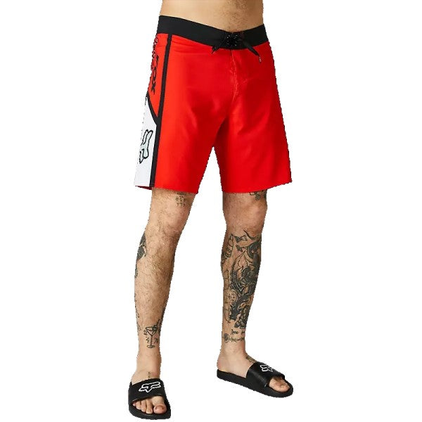 Maillot de Bain Dvide Rouge incliné de face à gauche
