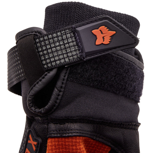 Gants de Moto Stealth Bomber Pro ADV Fox orange, détail fermeture