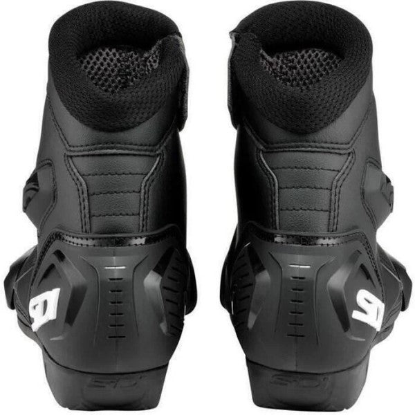 Bottes de Moto Mid Performer Noir en paire de dos