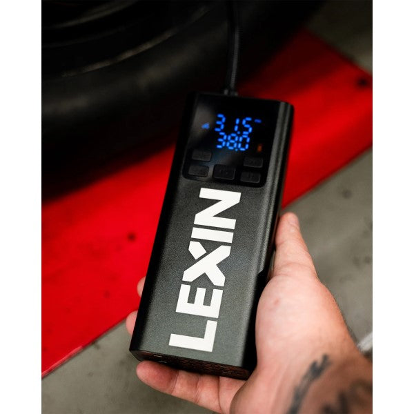 Lexin P5 Advanced Smart Tire Pump With Charger